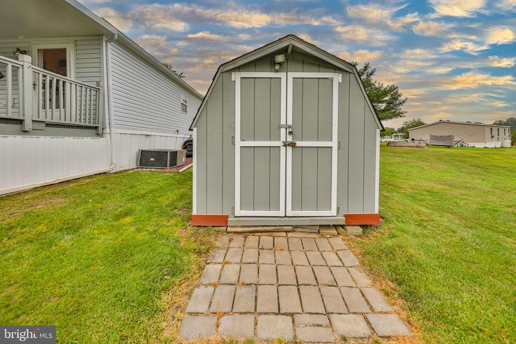 86 Sam Brooke Cir