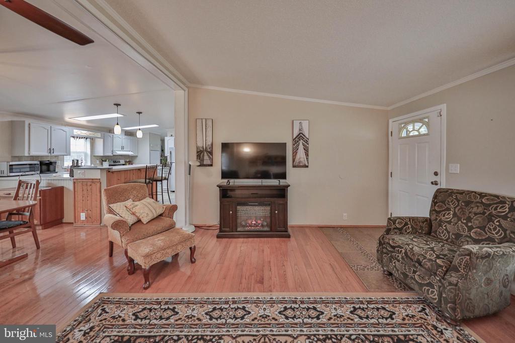86 Sam Brooke Cir