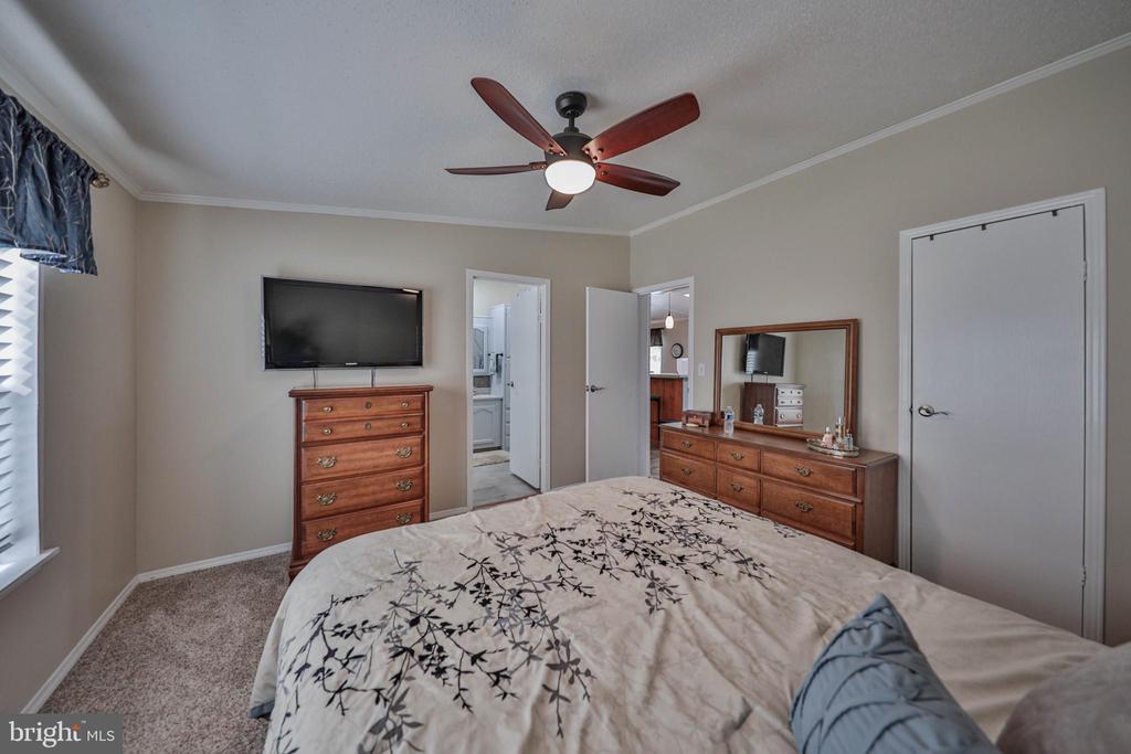 86 Sam Brooke Cir