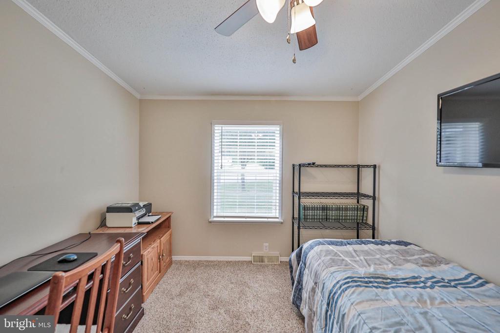 86 Sam Brooke Cir