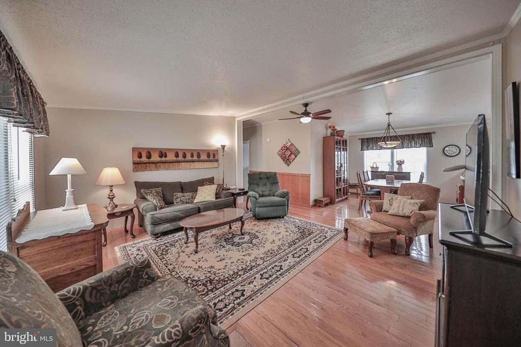 86 Sam Brooke Cir