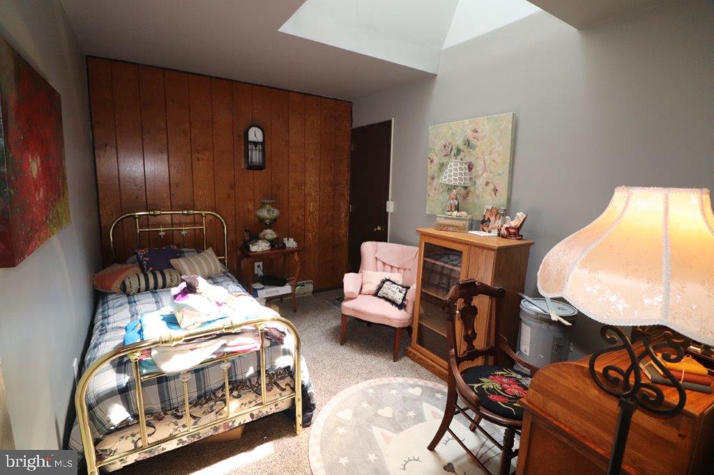 568 Franklin Ave