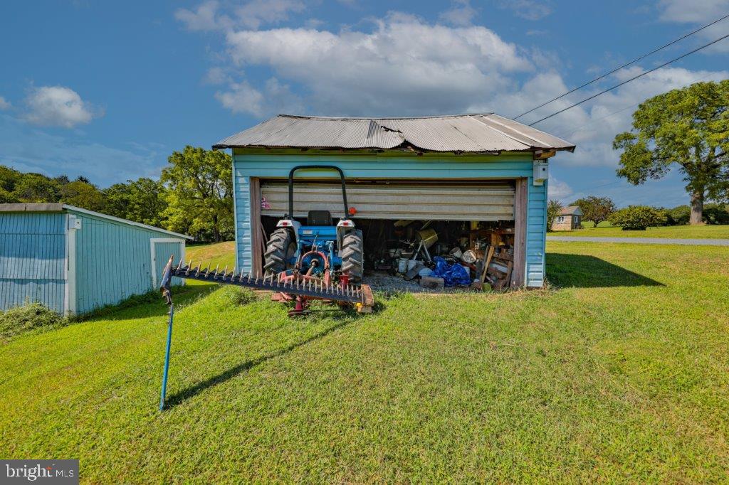 2485 SUMMER MOUNTAIN ROAD