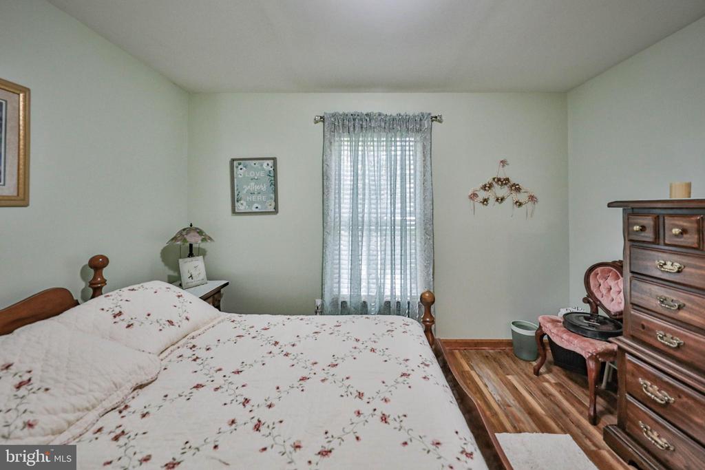 605 MILL RUN DRIVE