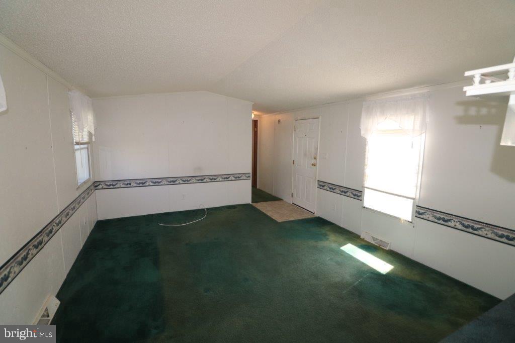 21 HILLSIDE PLACE
