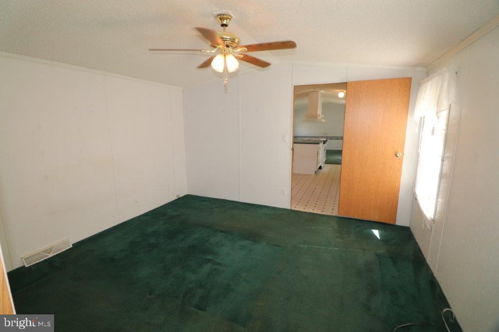 21 HILLSIDE PLACE