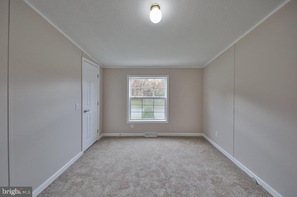 104 KAYSEA LANE