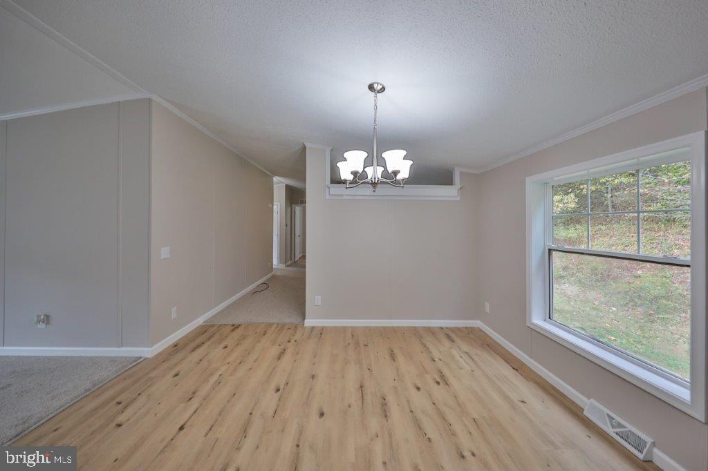 104 KAYSEA LANE