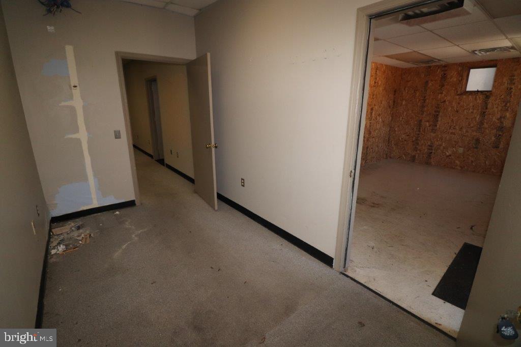 185 DELAWARE AVENUE REAR