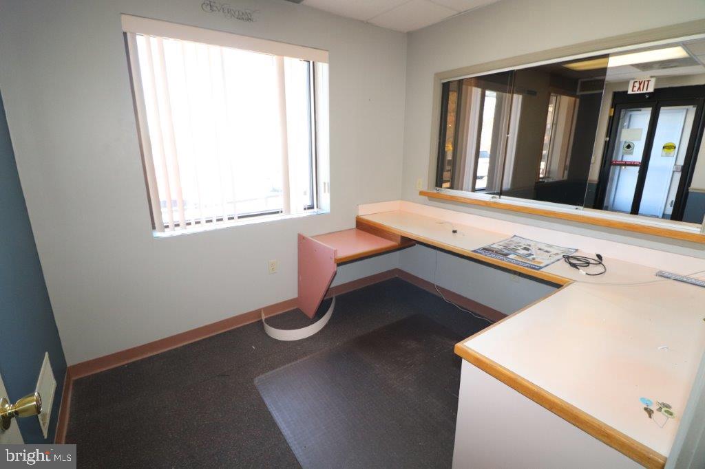 185 DELAWARE AVENUE REAR