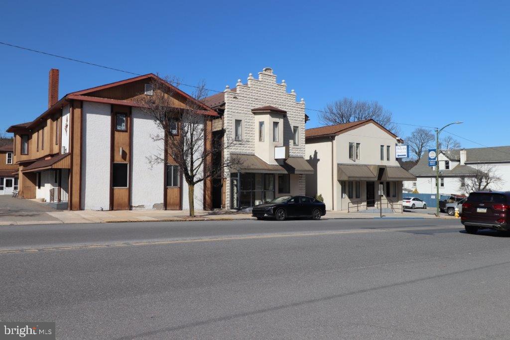 179 DELAWARE AVENUE FRONT
