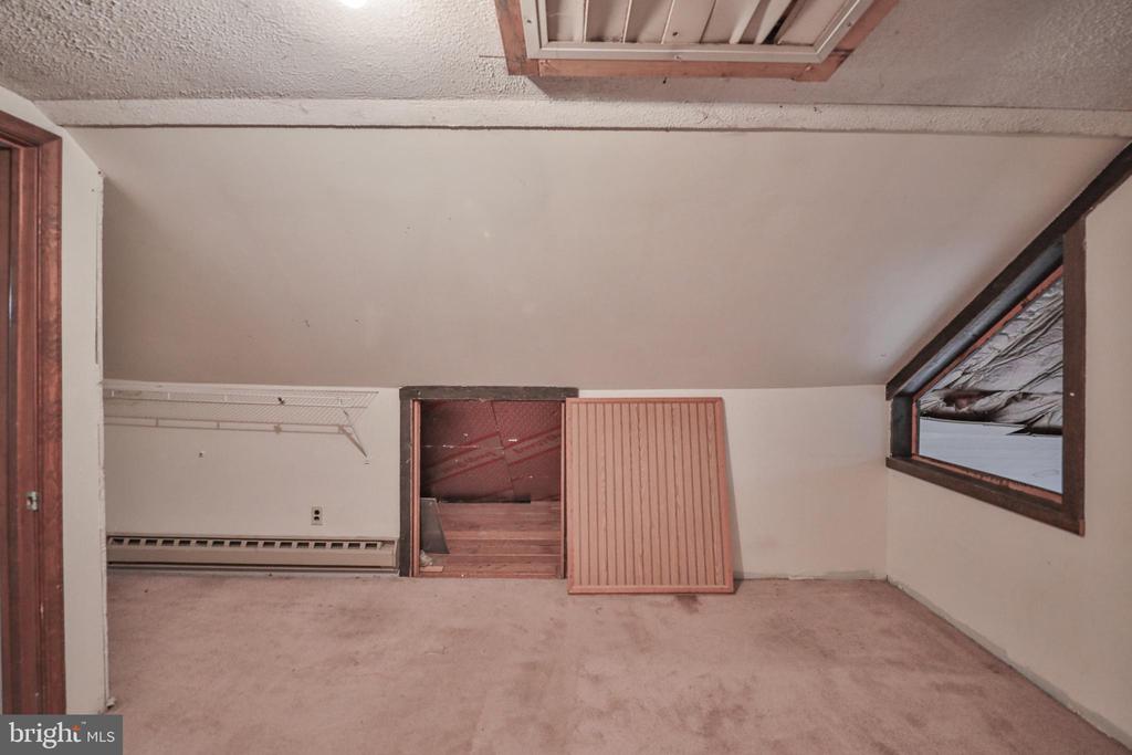 355 HICKORY ROAD