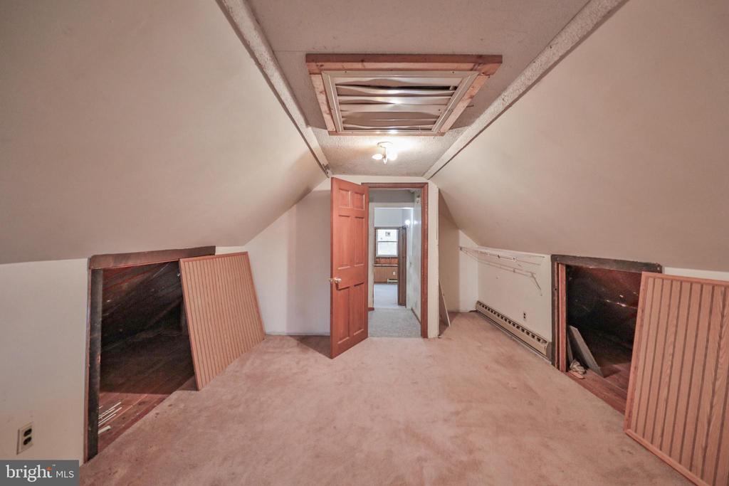 355 HICKORY ROAD