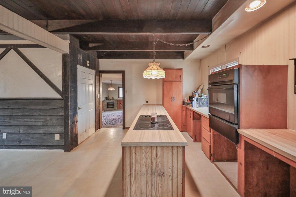 355 HICKORY ROAD