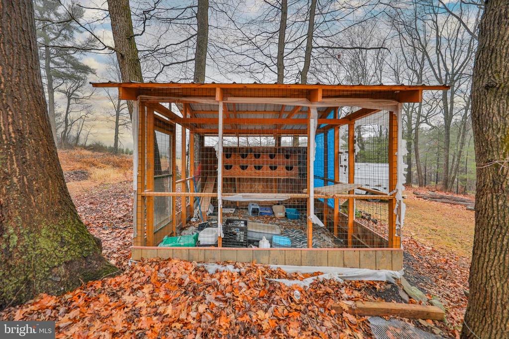 355 HICKORY ROAD