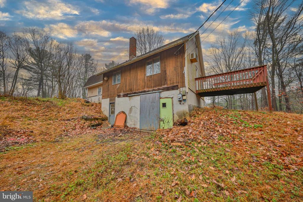 355 HICKORY ROAD
