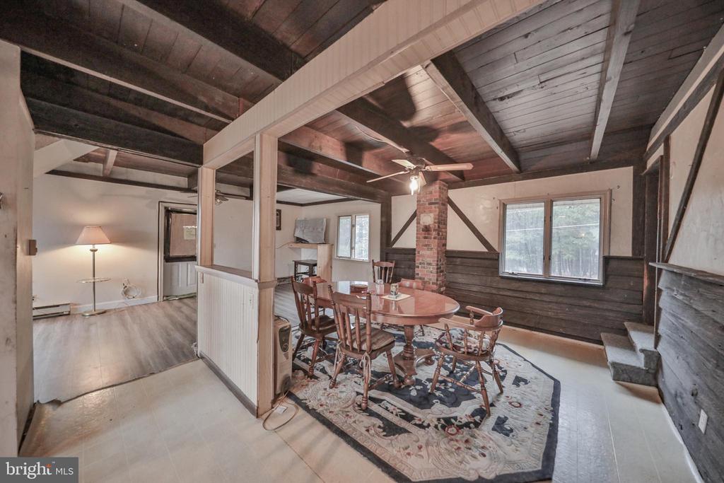355 HICKORY ROAD