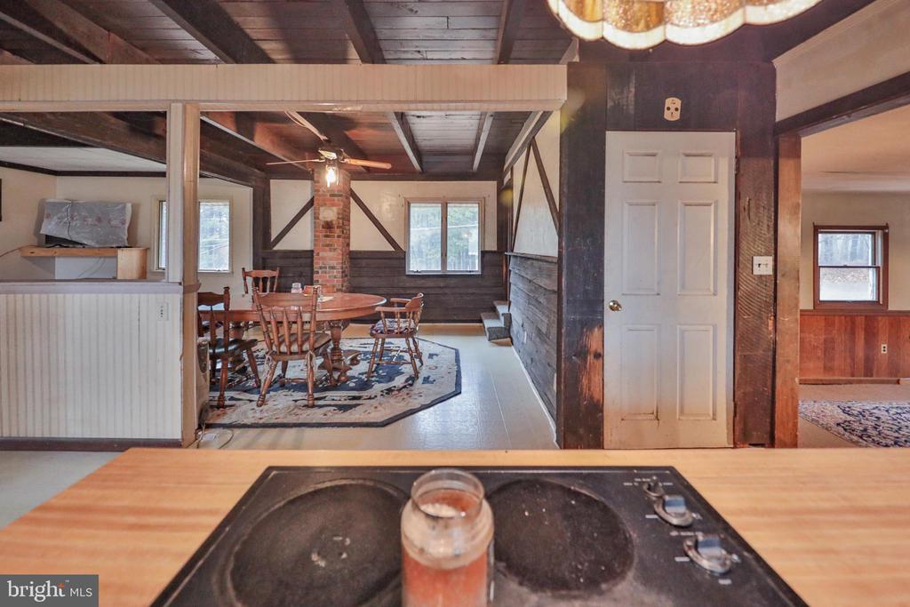 355 HICKORY ROAD