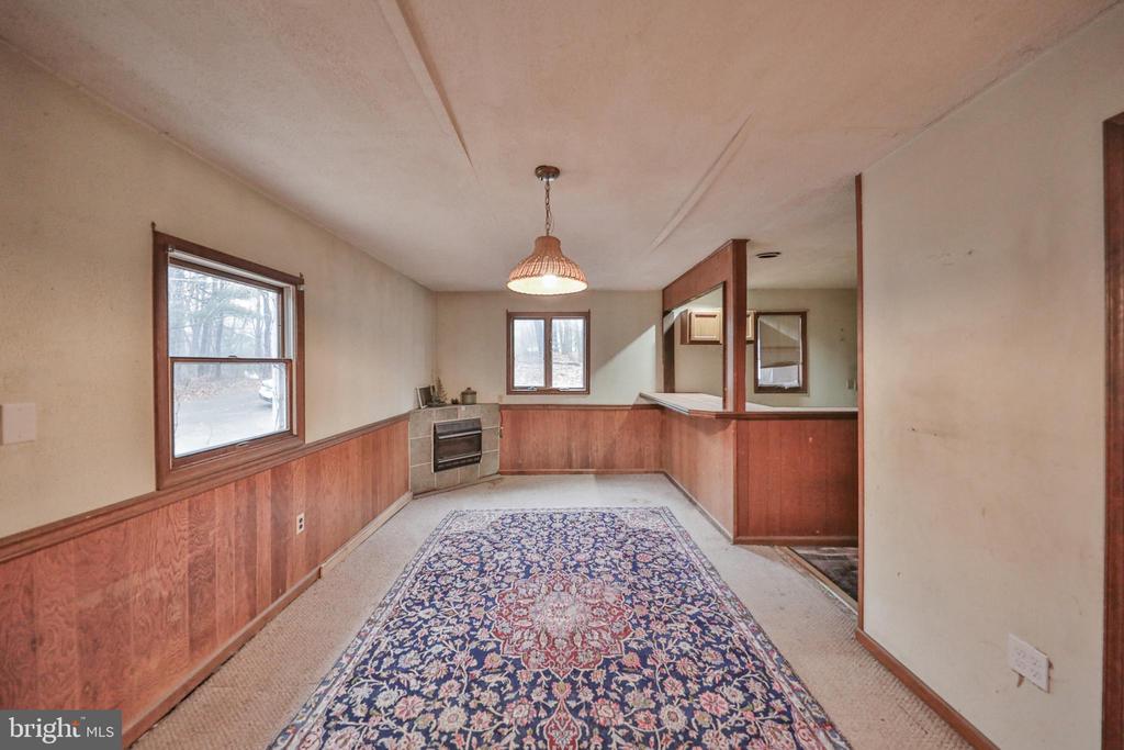 355 HICKORY ROAD