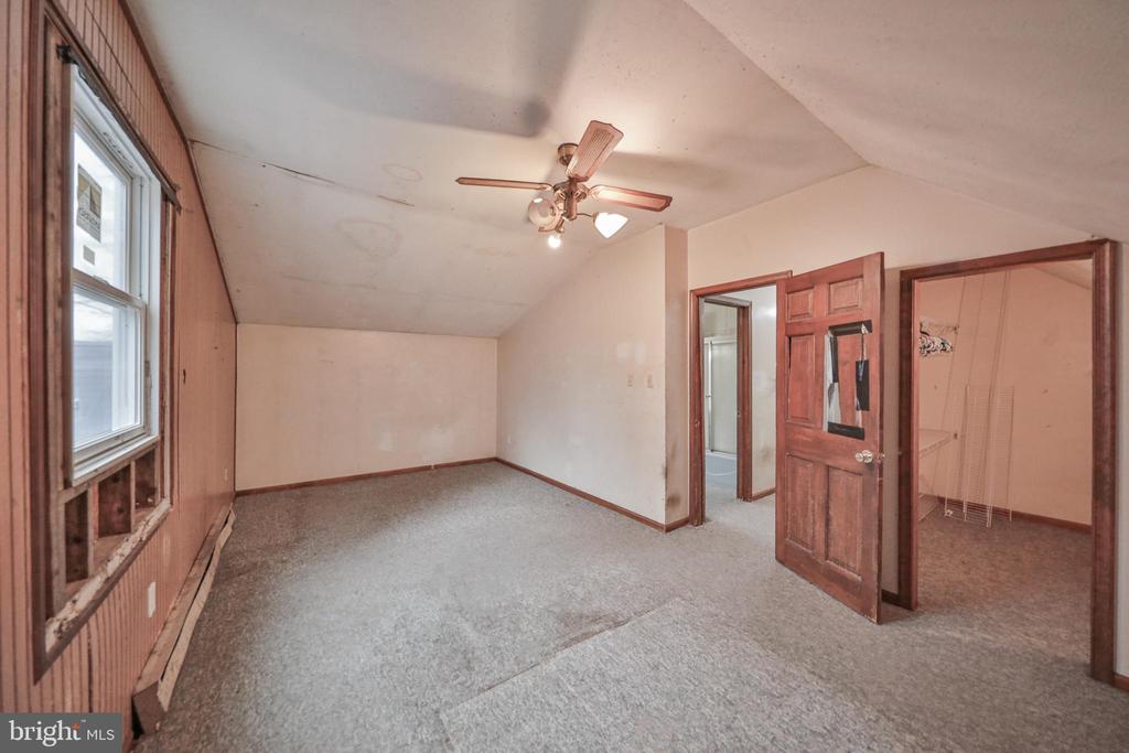 355 HICKORY ROAD