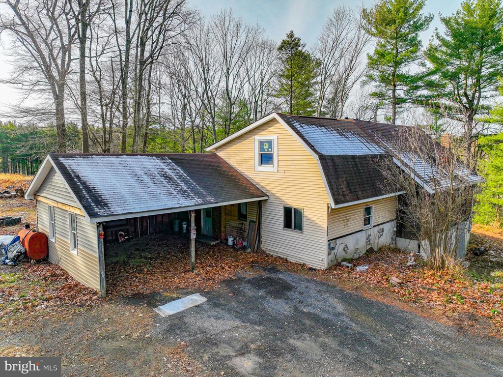 355 HICKORY ROAD