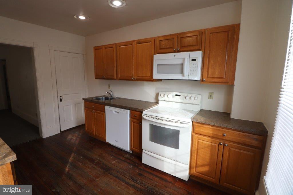 464 FRANKLIN AVENUE