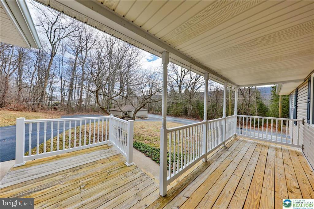 370 W WHITE BEAR DRIVE