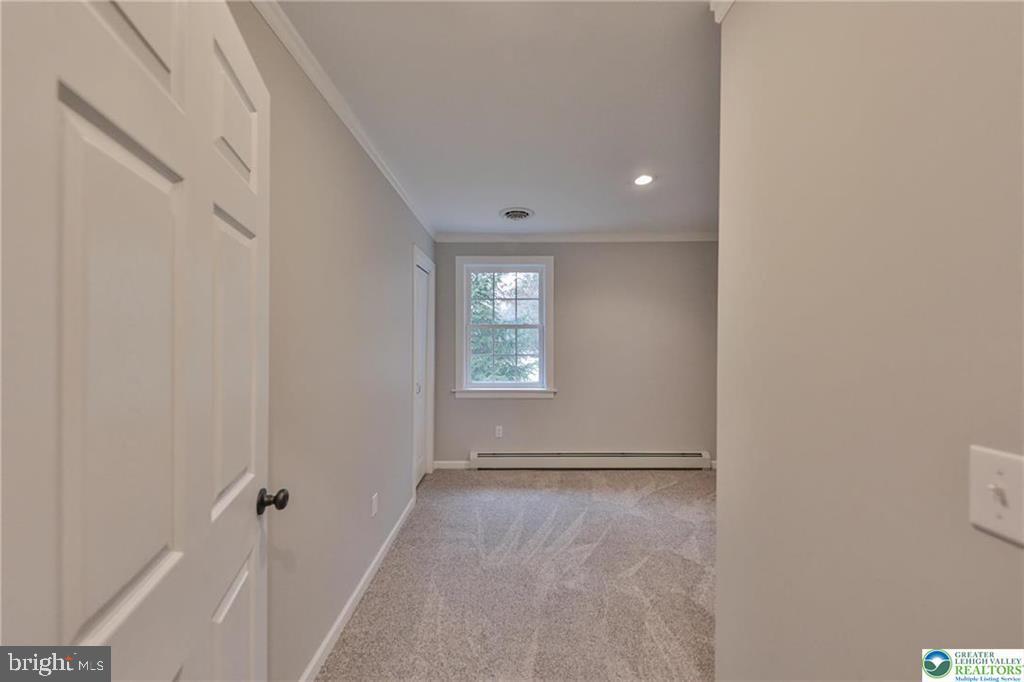 370 W WHITE BEAR DRIVE