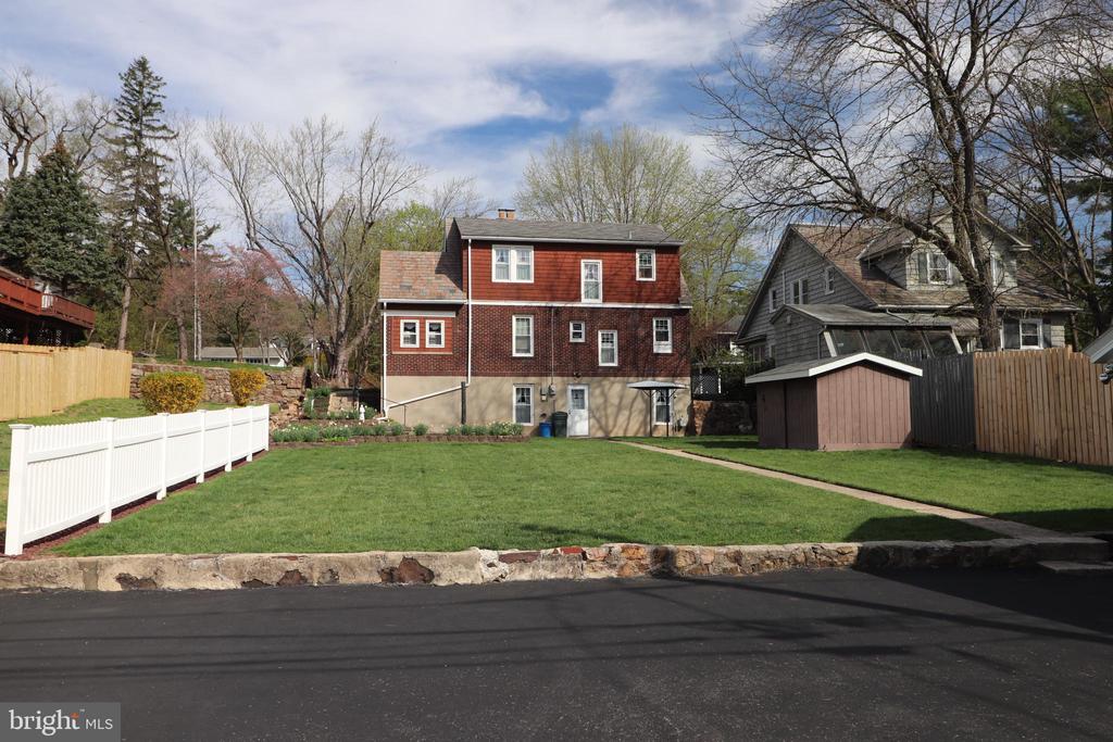 300 PRINCETON AVENUE