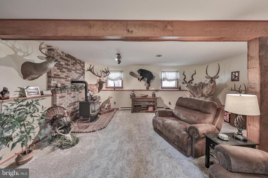 1040 W STAGECOACH ROAD