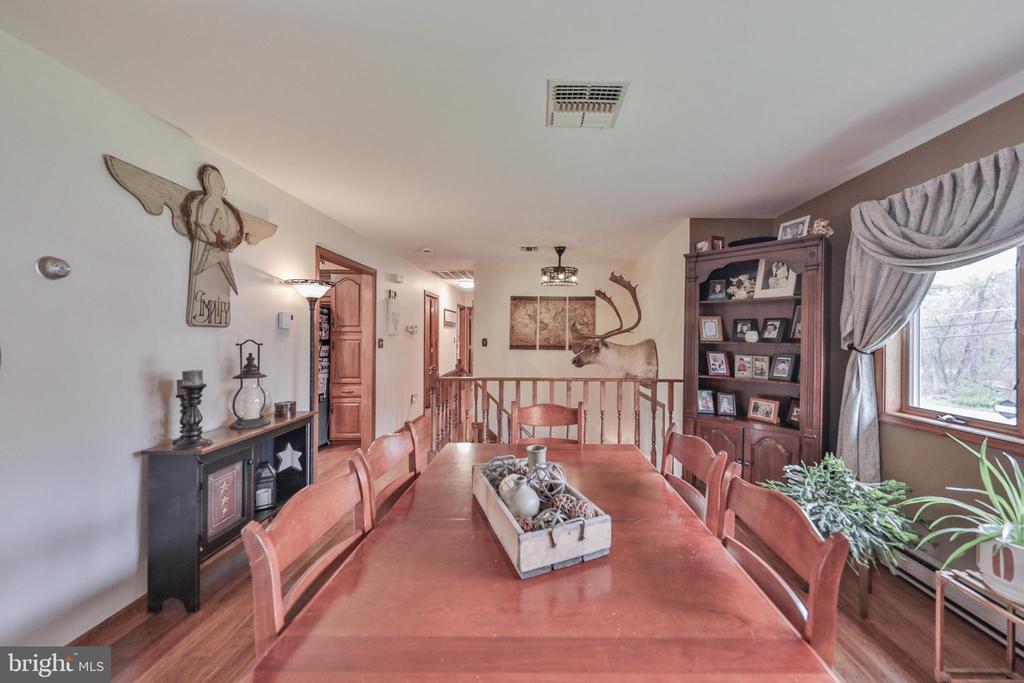 1040 W STAGECOACH ROAD