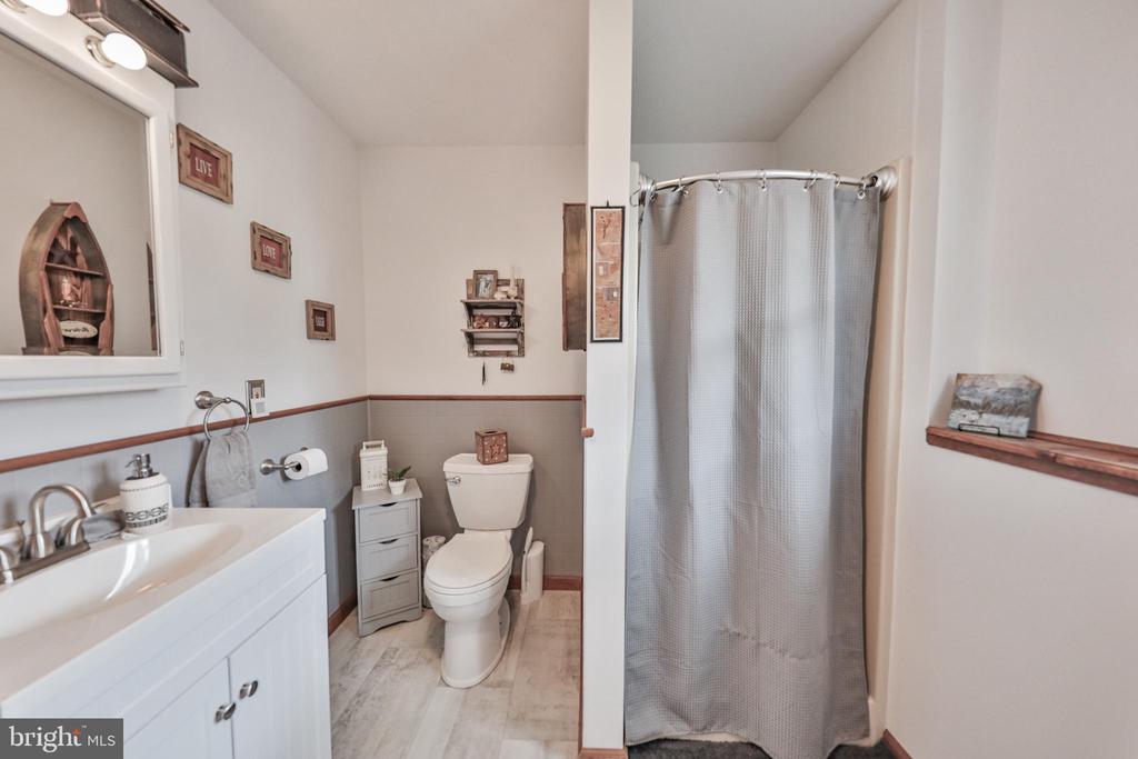 1040 W STAGECOACH ROAD
