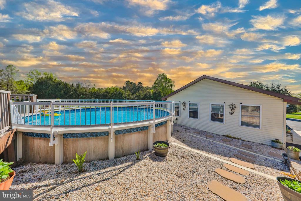 1040 W STAGECOACH ROAD