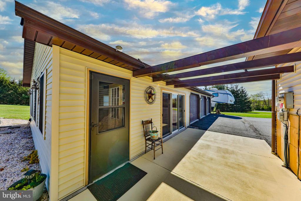 1040 W STAGECOACH ROAD