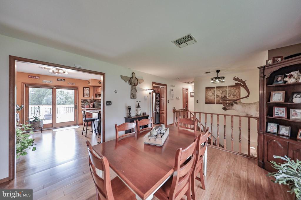 1040 W STAGECOACH ROAD