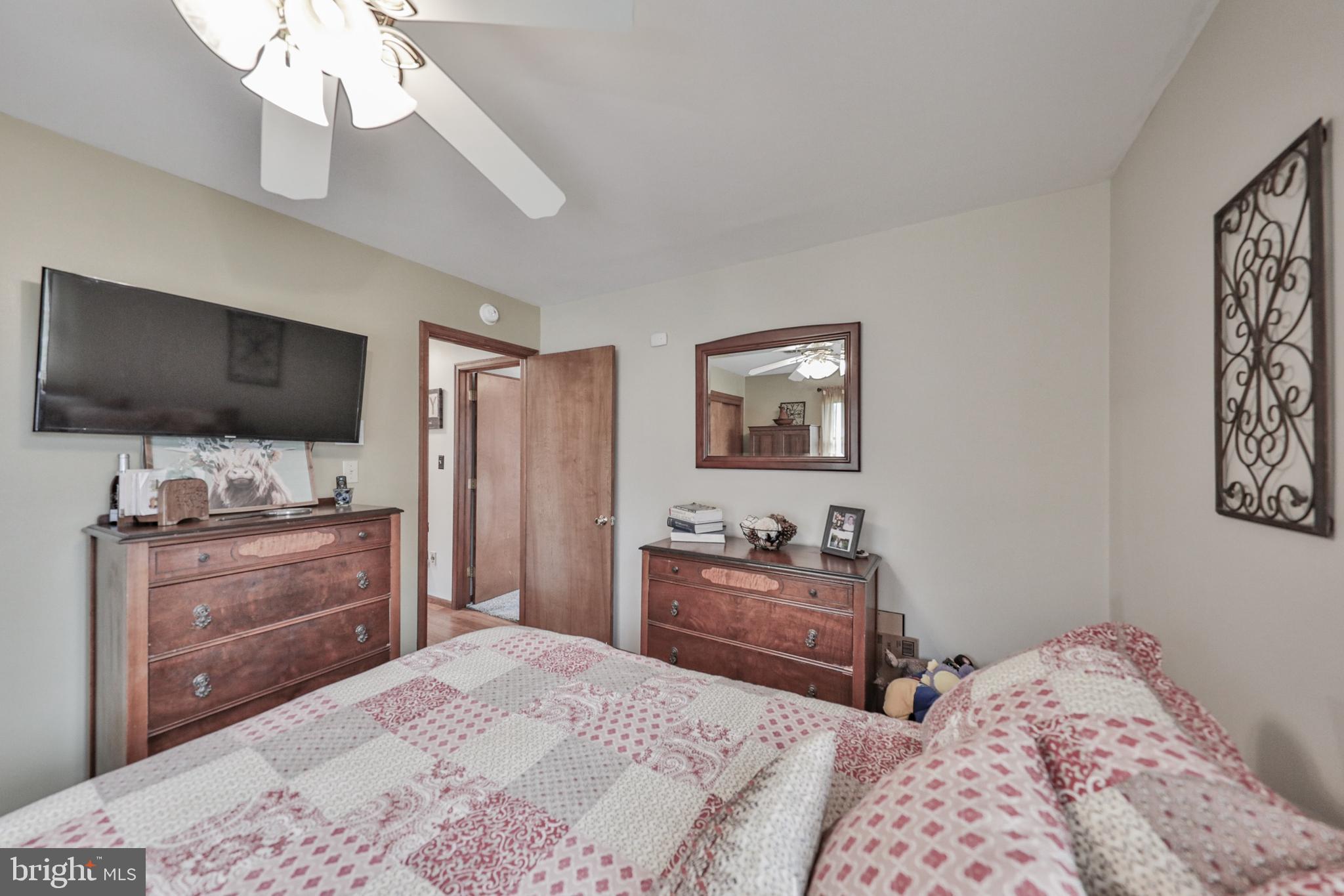 1040 W STAGECOACH ROAD