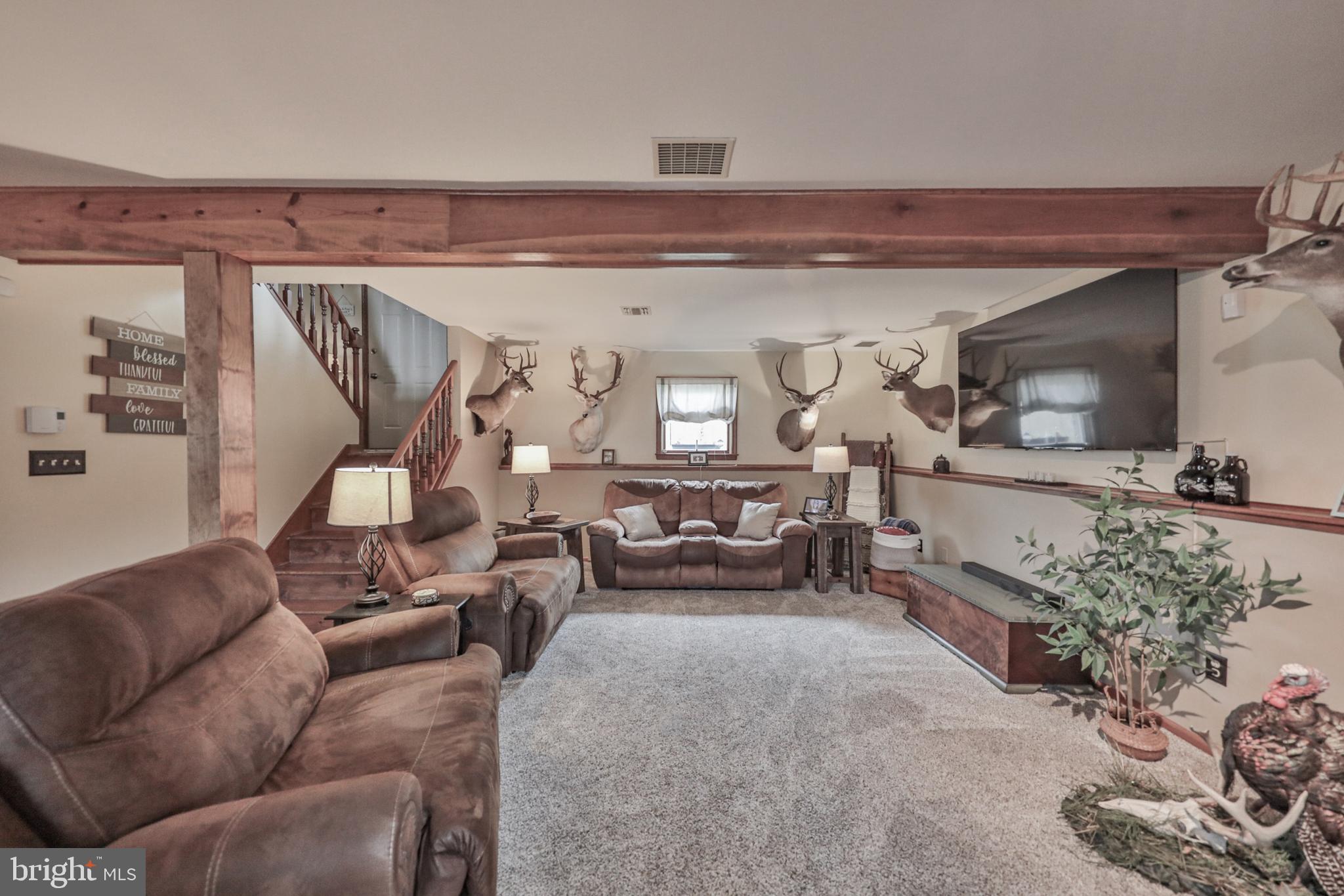 1040 W STAGECOACH ROAD