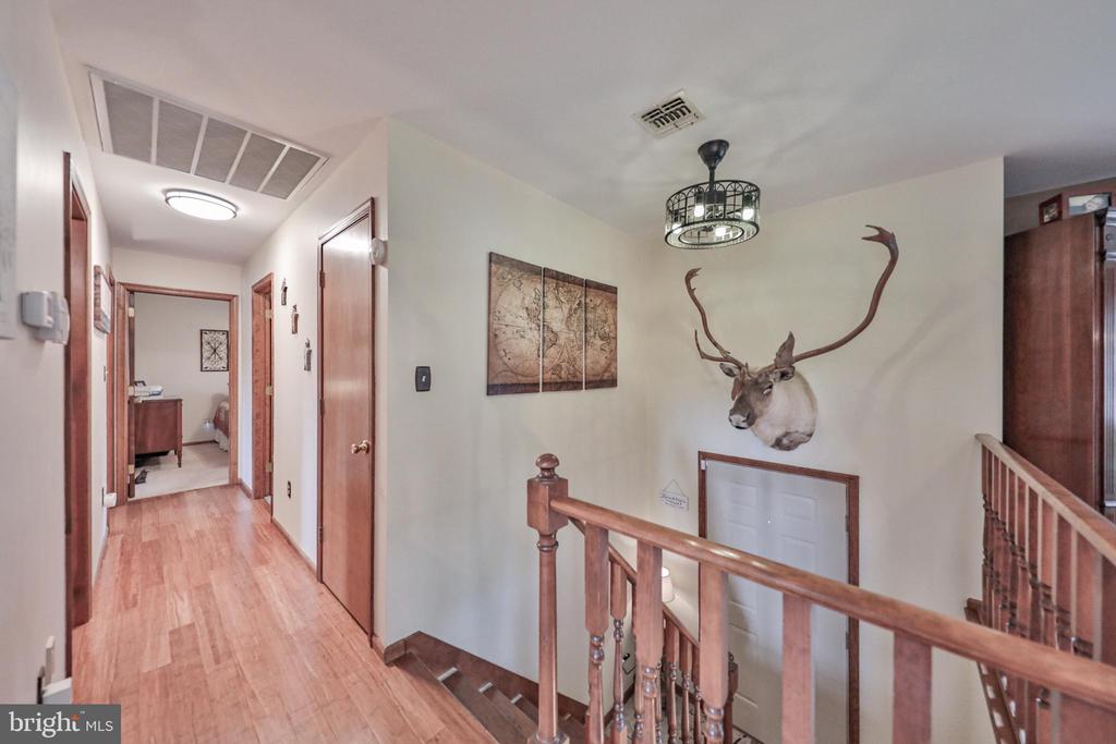 1040 W STAGECOACH ROAD
