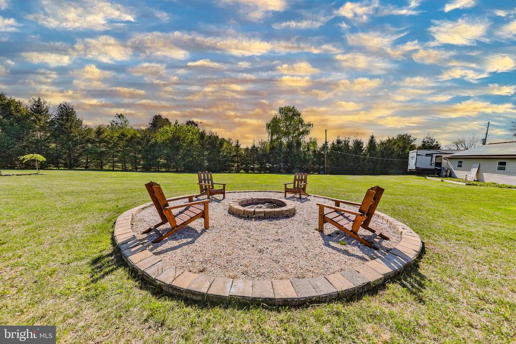 1040 W STAGECOACH ROAD