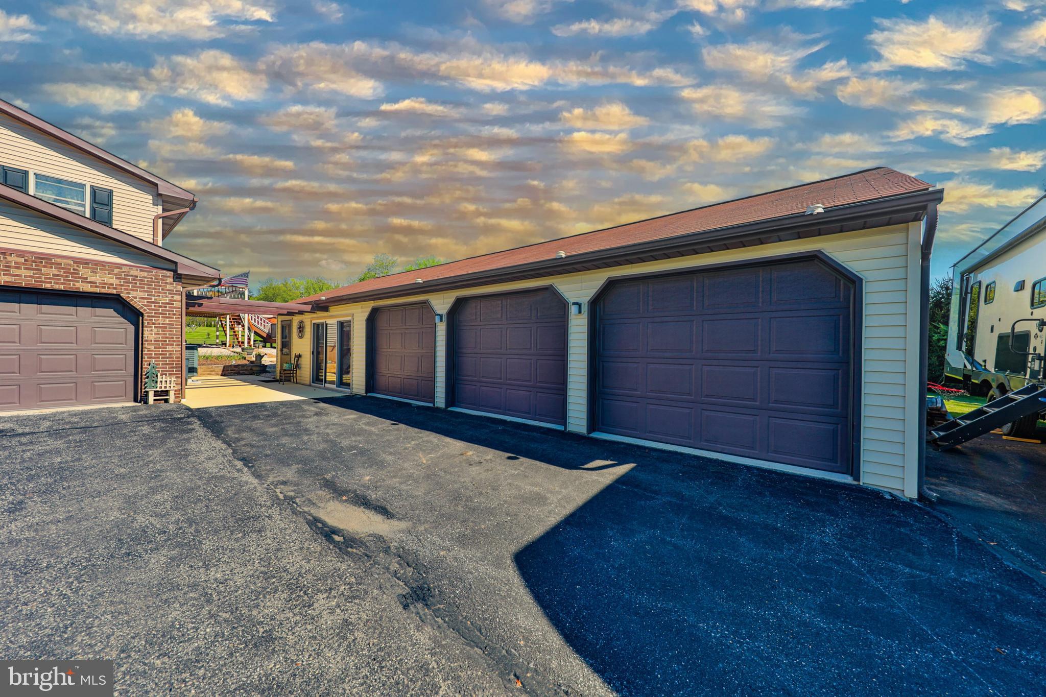 1040 W STAGECOACH ROAD