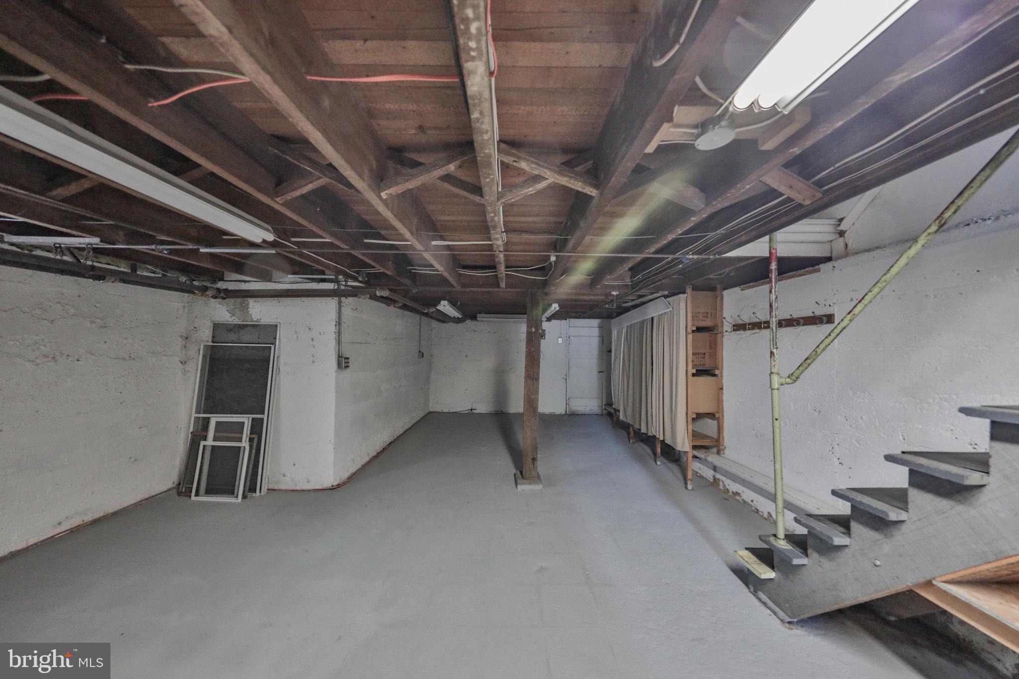 232 COLUMBIA AVENUE