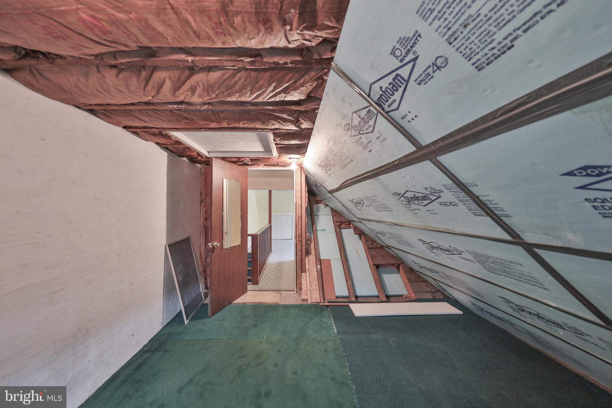232 COLUMBIA AVENUE