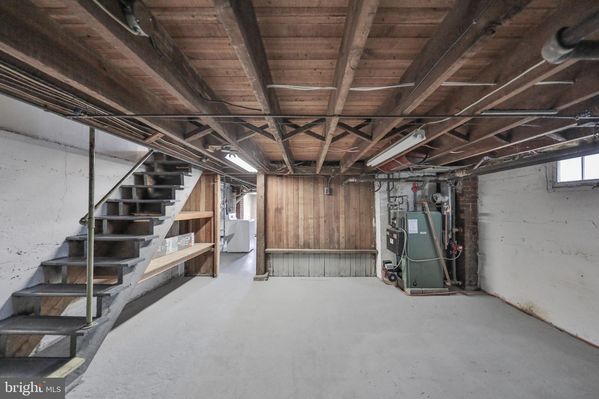232 COLUMBIA AVENUE