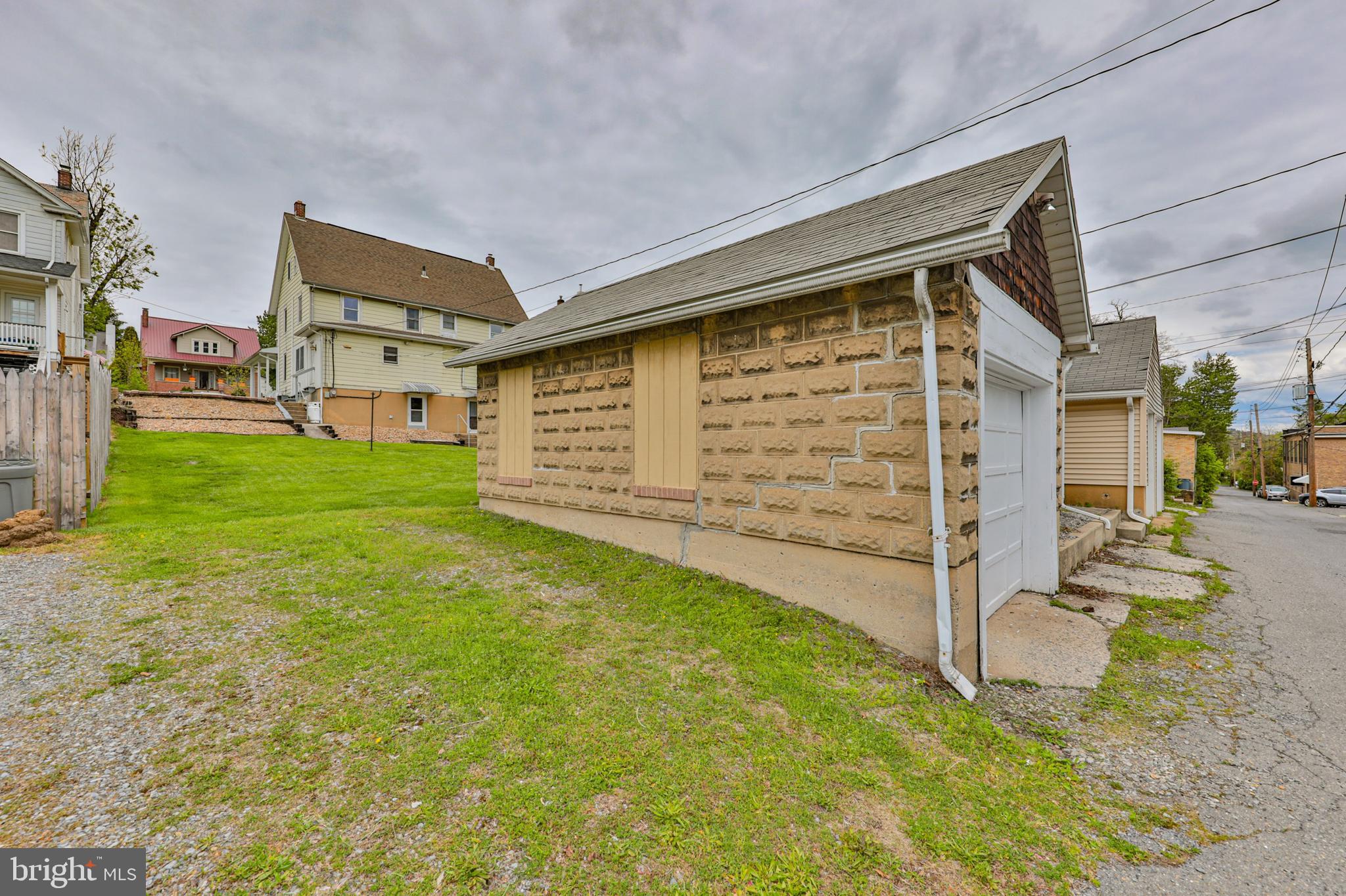 232 COLUMBIA AVENUE