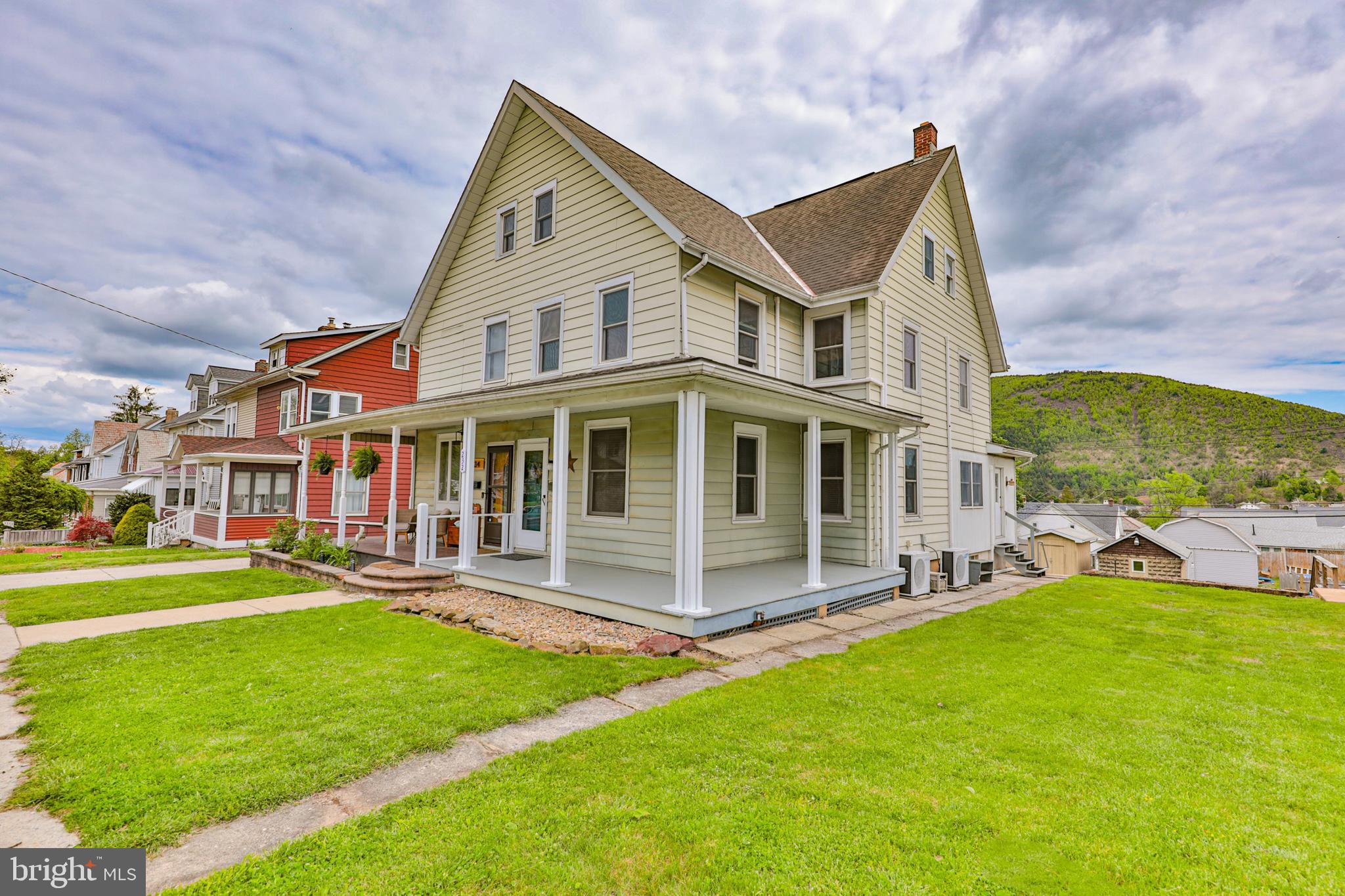 232 COLUMBIA AVENUE