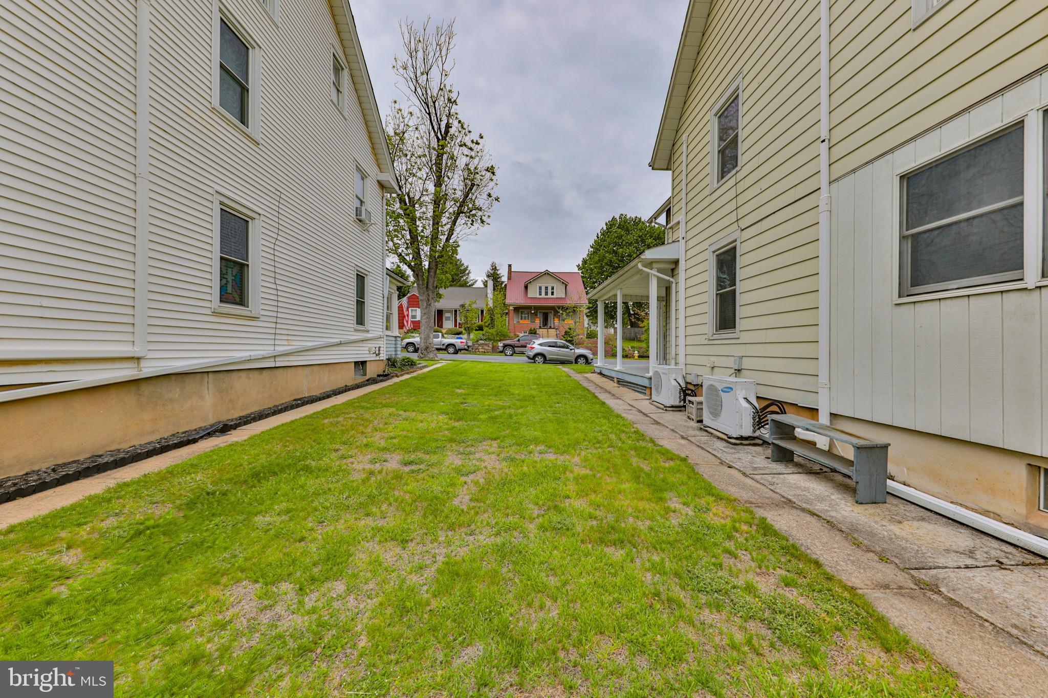 232 COLUMBIA AVENUE