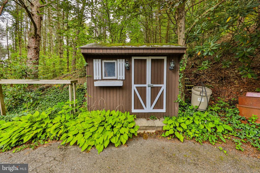 1160 PREACHERS CAMP DRIVE