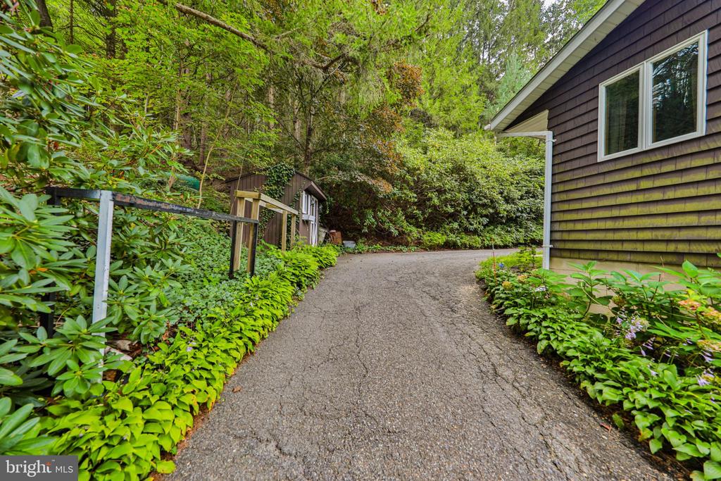 1160 PREACHERS CAMP DRIVE