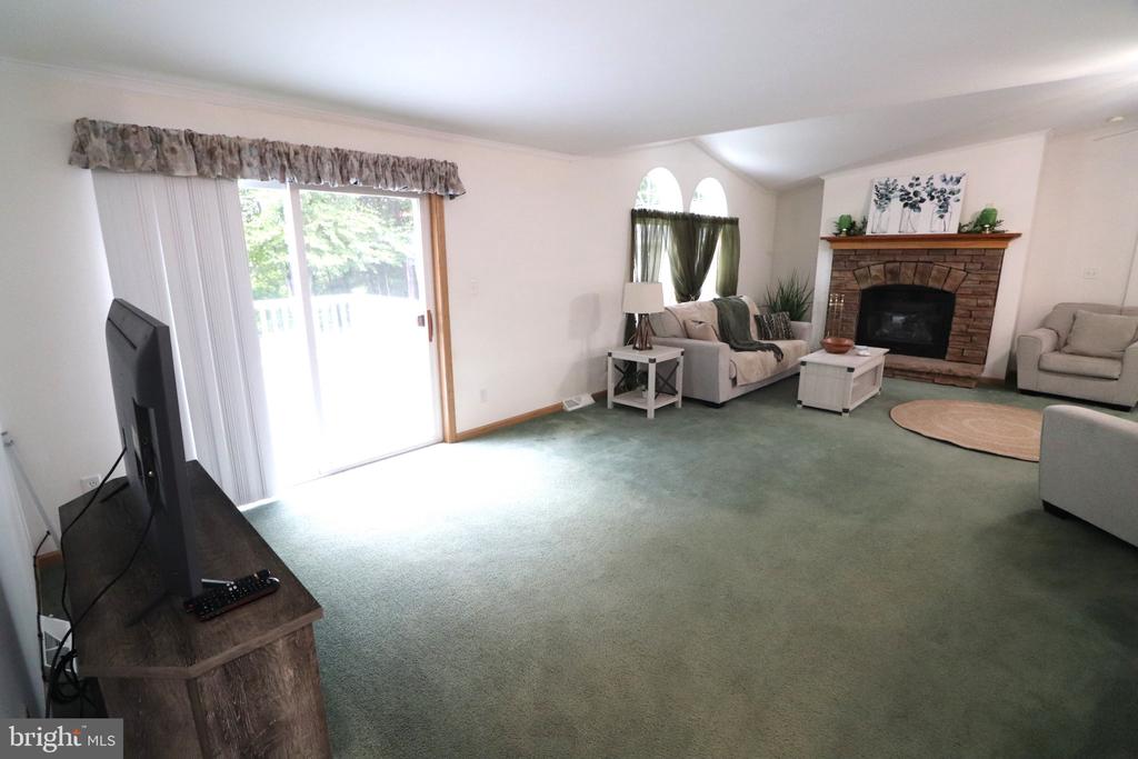 117 ASHLEY LANE