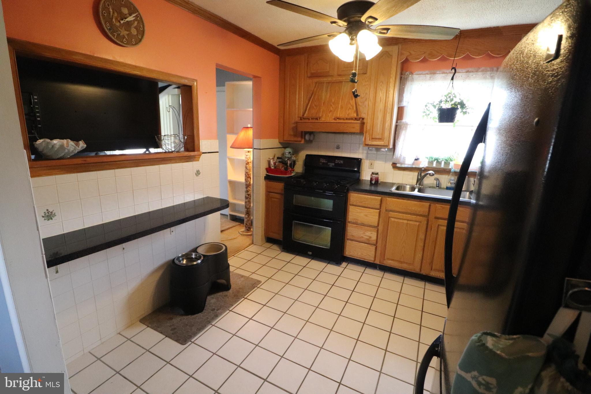 2045 Cloverdale Rd